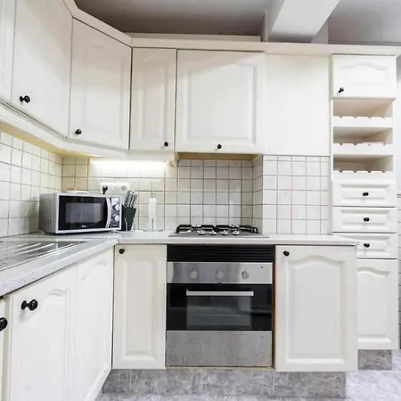Gallo Rojo Apartment *
